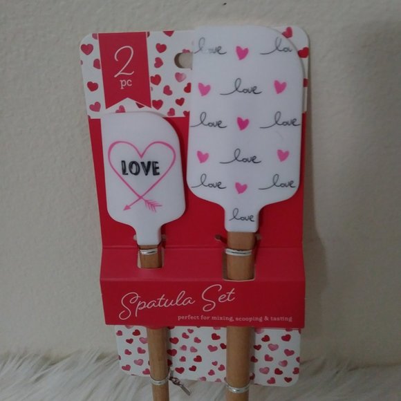 2 PC. Silicone Spatula Set White with Pink Hearts - Picture 7 of 8